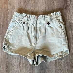 Celebrity Pink Women's Light Gray High Waist Shorts